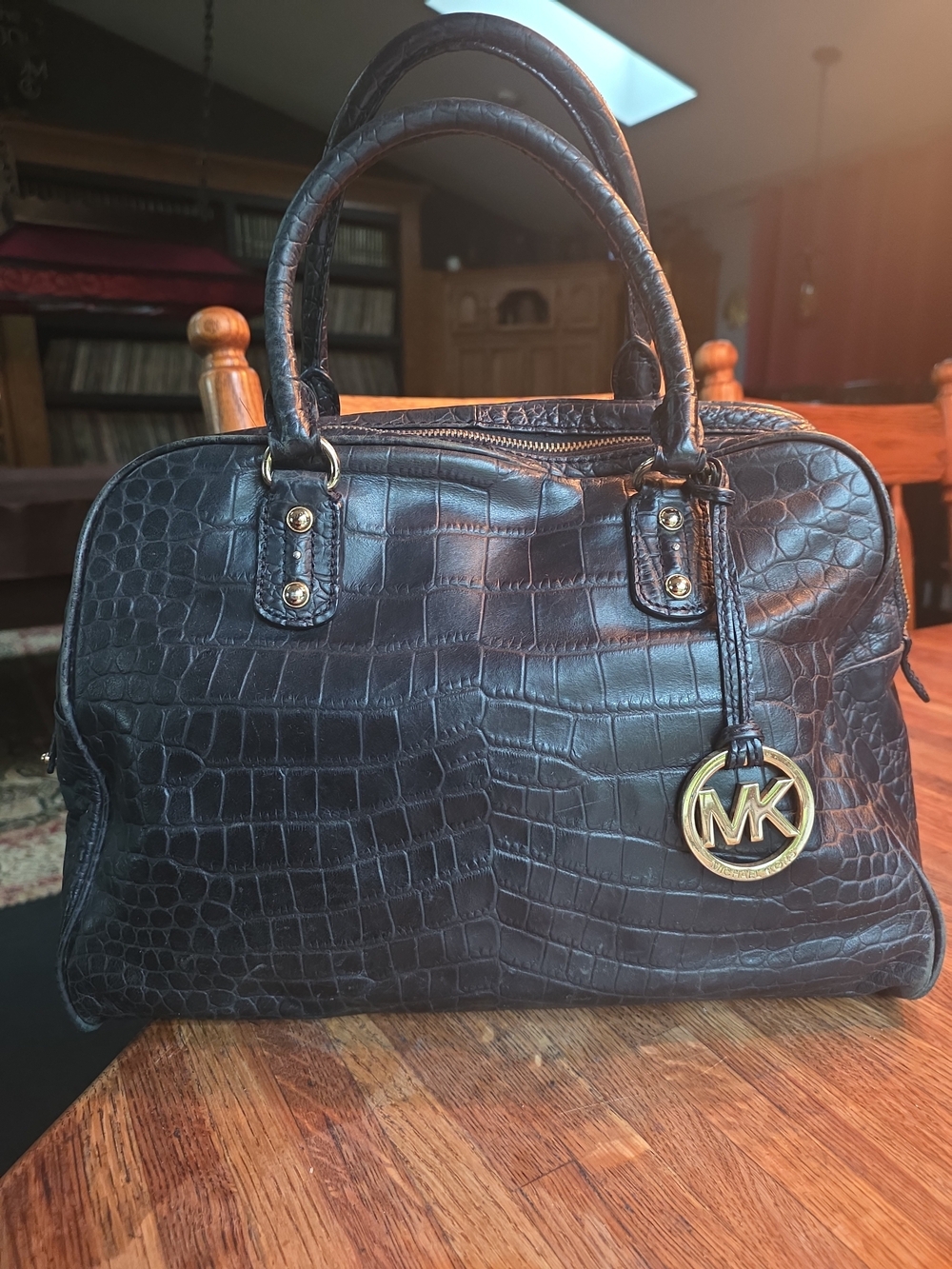 Michael Kors Black Leather Croc-Embossed Satchel Overnight Bag 14x10x6 Front Pkt